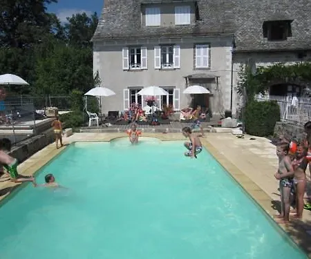 D'hotes Les Tapies Bed & Breakfast Agen dʼAveyron