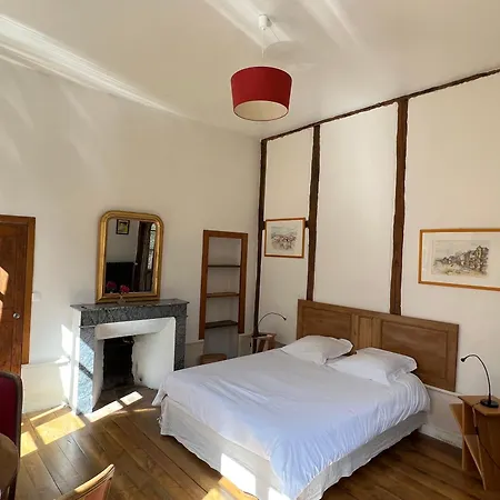 Chambres D'Hotes Les Tapies Frühstückspension 3*